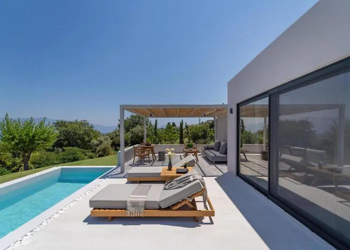 Cavalier Suites Nikiana Lefkada Av Properties