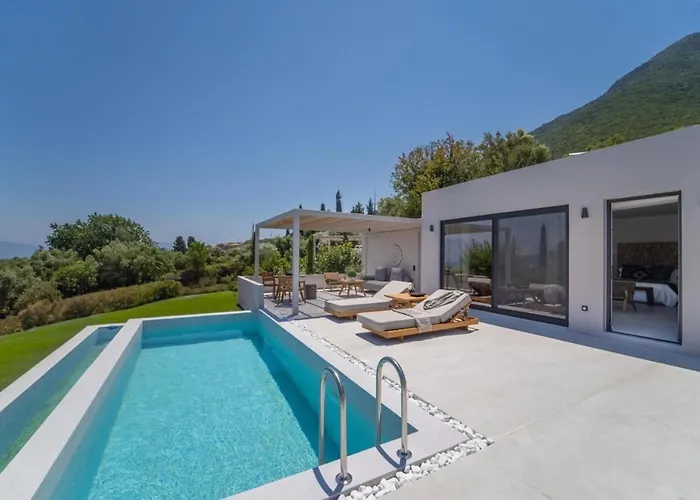 Cavalier Suites Nikiana Lefkada Av Properties