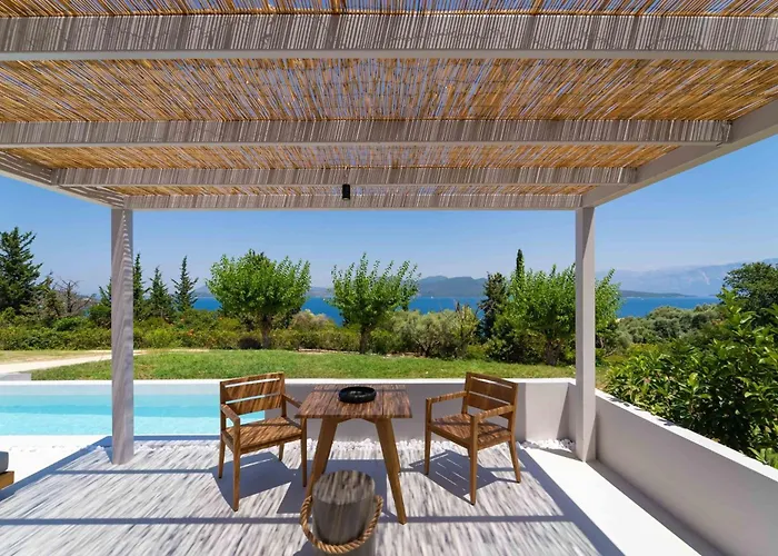 Cavalier Suites Nikiana Lefkada Av Properties